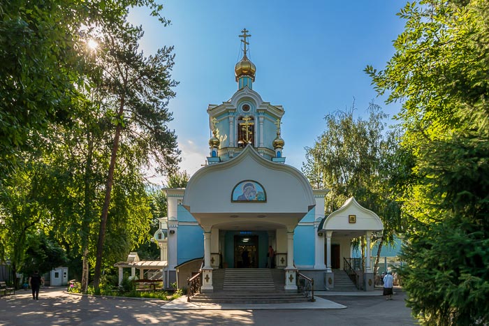 Day of the Kazan Icon of the Mother of God. Metropolitan Alexander celebrated the Liturgy in the oldest church in Almaty, celebrating the patronal feast day