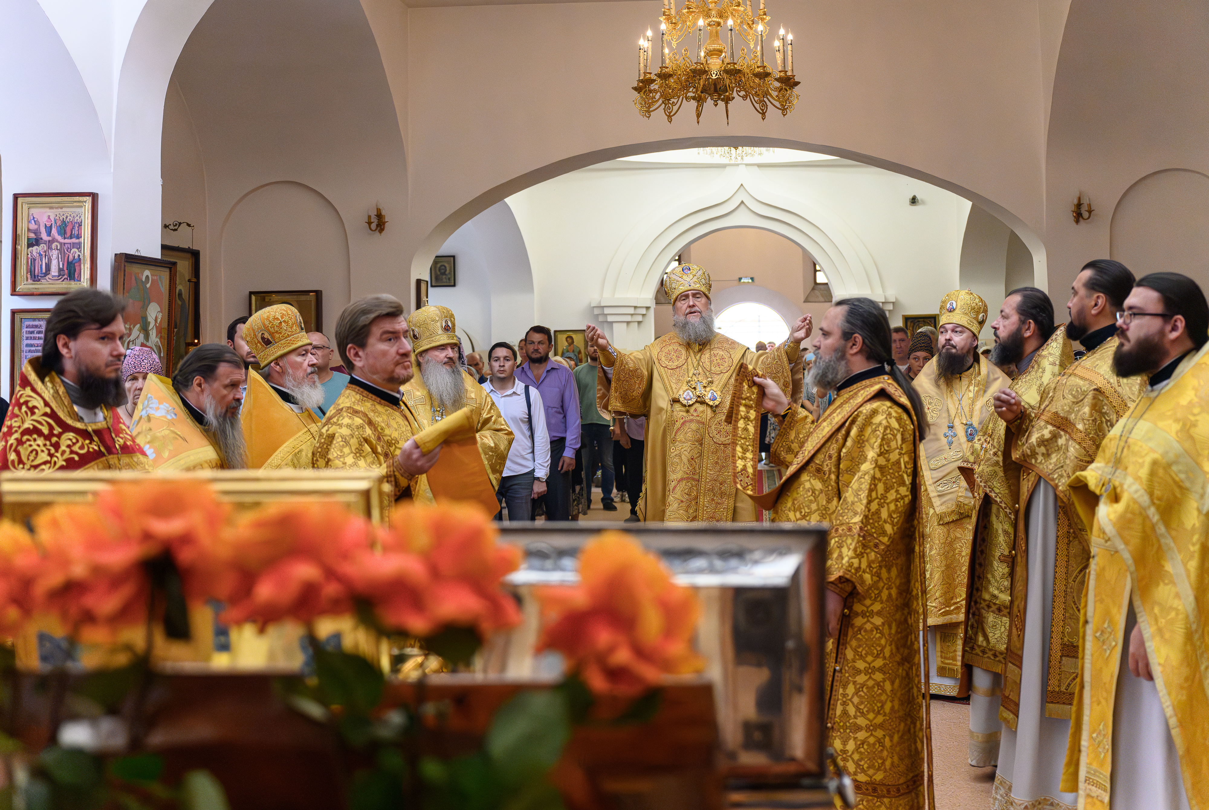 At the Adriano-Natalievsky Church in the village of Otegen Batyr, the memory of the heavenly protectors of Kazakhstan, the Venerable Martyrs Seraphim and Theognost of Almaty, was prayerfully honored.