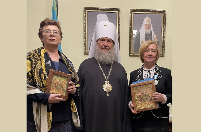 Советник полномочного представителя Президента России в Центральном федеральном округе М.Н. Белогубова удостоена ордена «Енбек Үшiн» (За труды)