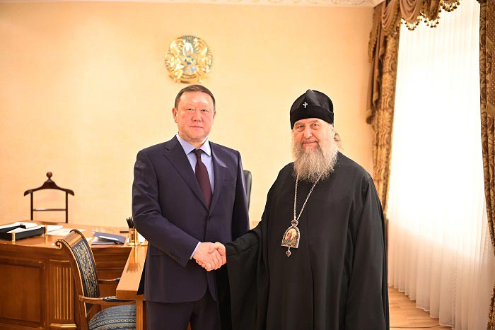 The Akim of Kostanay Region, K.I. Aksakalov, Congratulated the Head of the Orthodox Church of Kazakhstan on the 35th Anniversary of His Episcopal Consecration