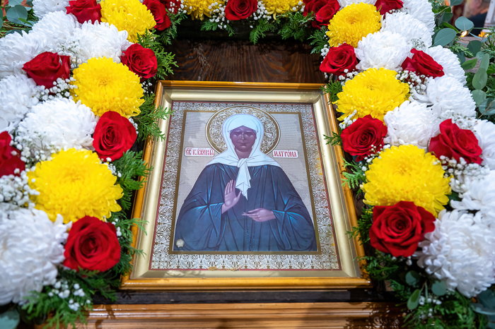 Believers of the Kokshetau diocese greet the relics of the blessed nun Matrona of Moscow