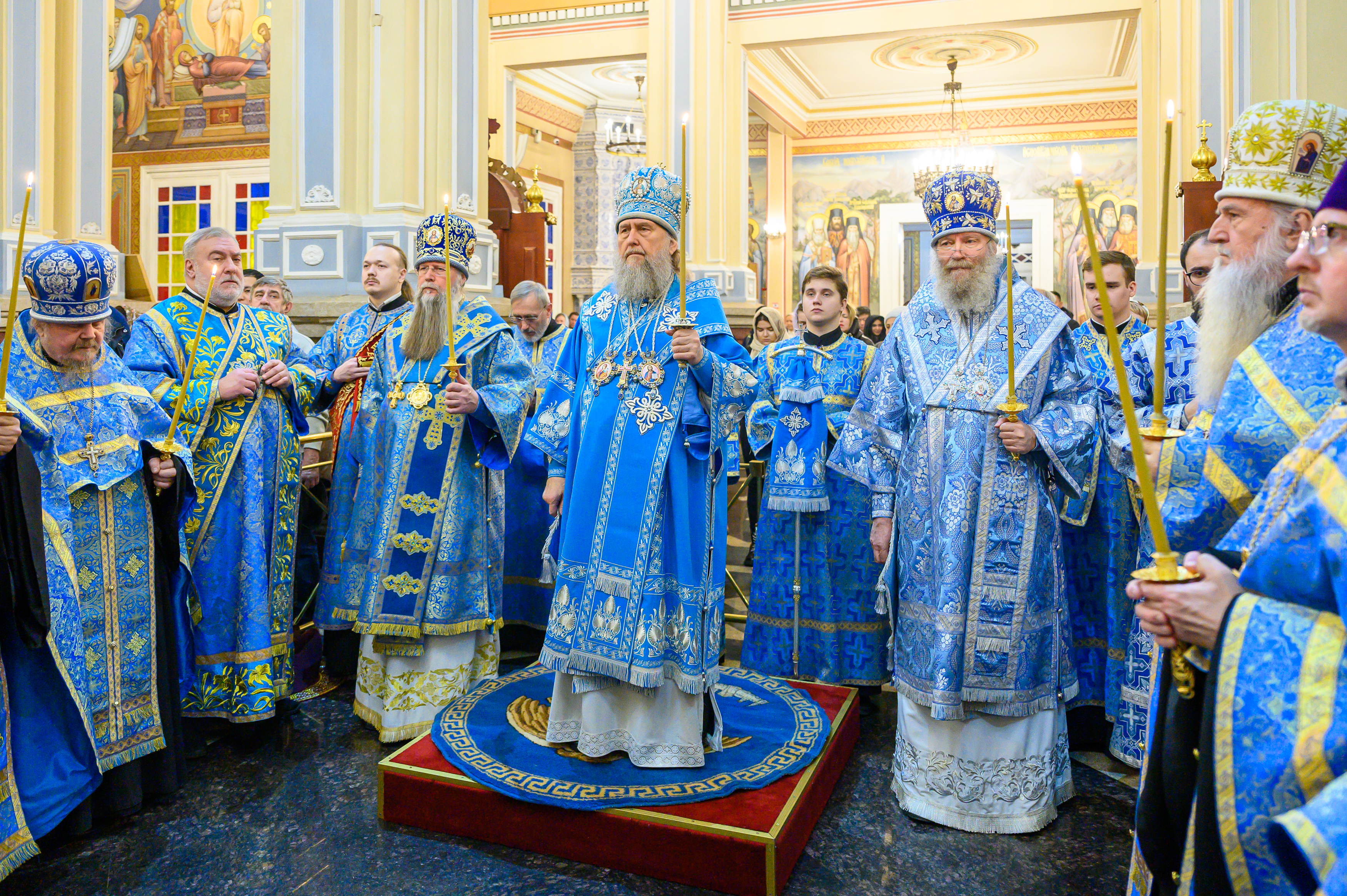 On the Eve of the Feast of the Entry of the Most Holy Theotokos into the Temple, Metropolitan Alexander Conducted the All-Night Vigil at the Ascension Cathedral in Almaty