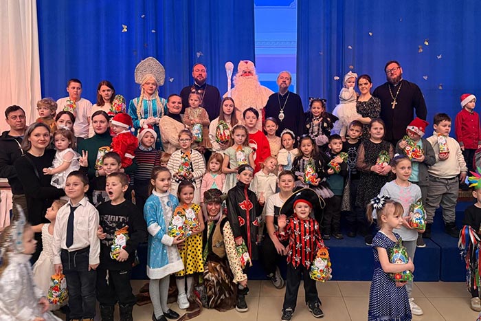 Metropolitan Christmas Trees Took Place at the Spiritual and Cultural Center in Astana