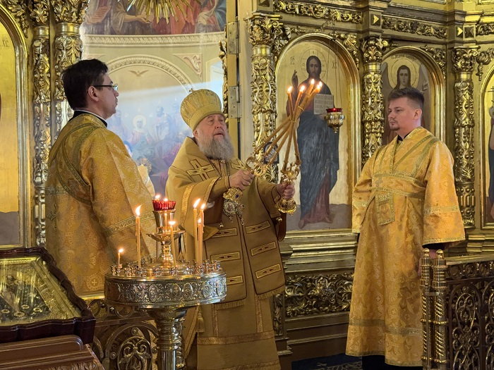 On the Sunday of the Last Judgment, Metropolitan Alexander of Astana and Kazakhstan Celebrated the Liturgy at the Representation of the Metropolitan District in Moscow