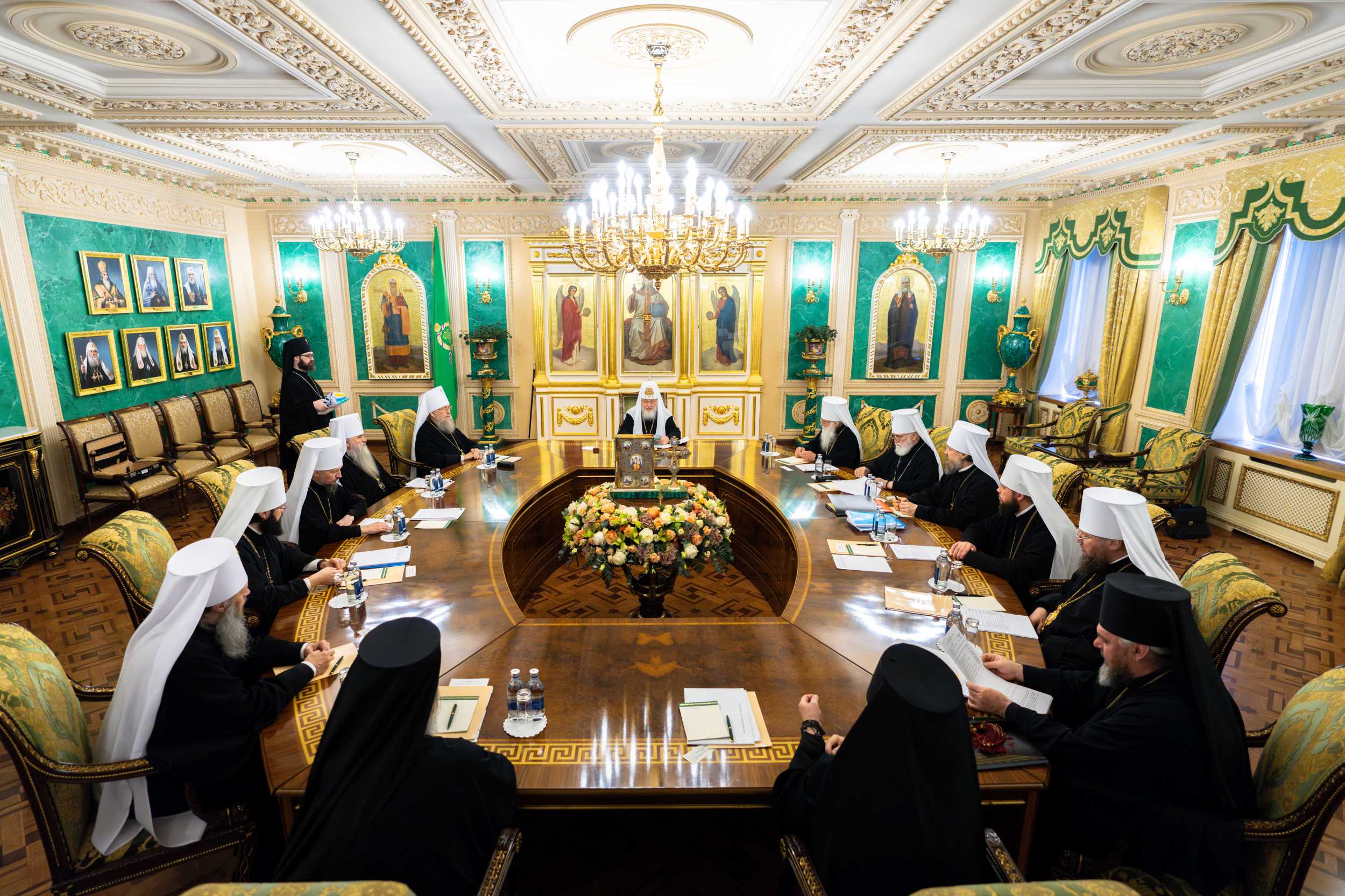 Қазақстан Православие Шіркеуінің Басшысы Қасиетті Синод отырысына қатысты
