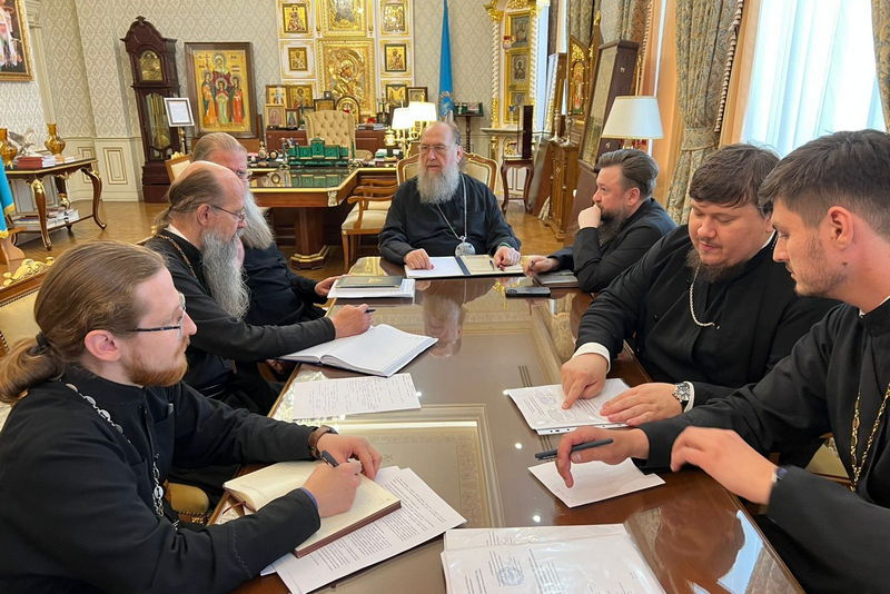 Митрополит Александр провел рабочее совещание, посвященное подготовке к открытию богословских курсов для монашествующих Казахстанского Митрополичьего округа