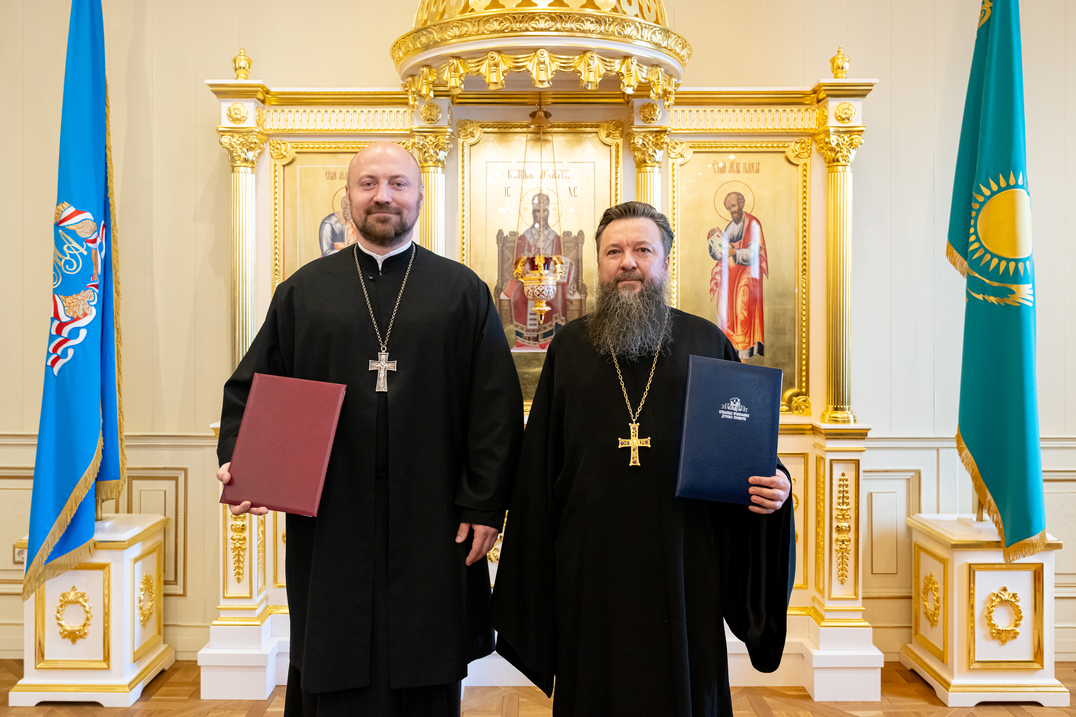 Подписано соглашение о сотрудничестве между Алма-Атинской и Кузбасской православными духовными семинариями