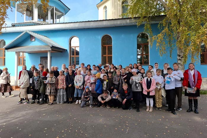 A Children’s Quiz on “Ancient World History” Held at the Vladimir Parish of Chemolgan Station