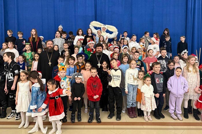 Астанадағы рухани-мәдени орталықта Рождестволық митрополитік шыршалар өтті