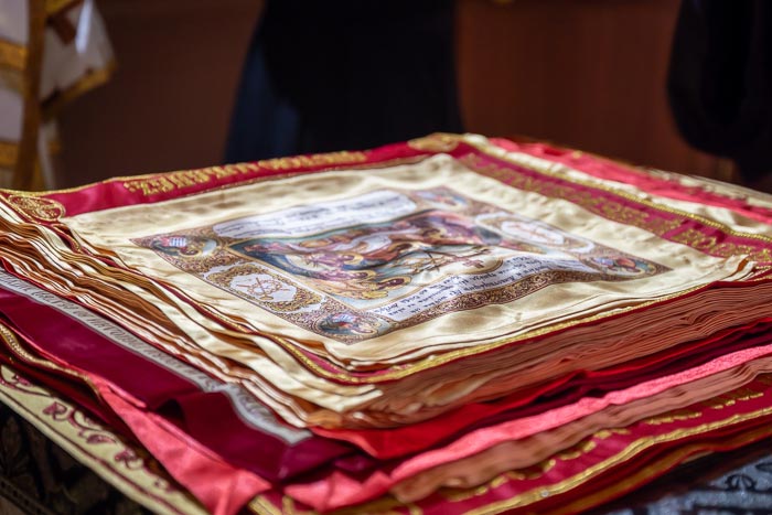 Metropolitan Alexander performed the rite of consecration of antiminses for the churches of the Kazakhstan Metropolitan District